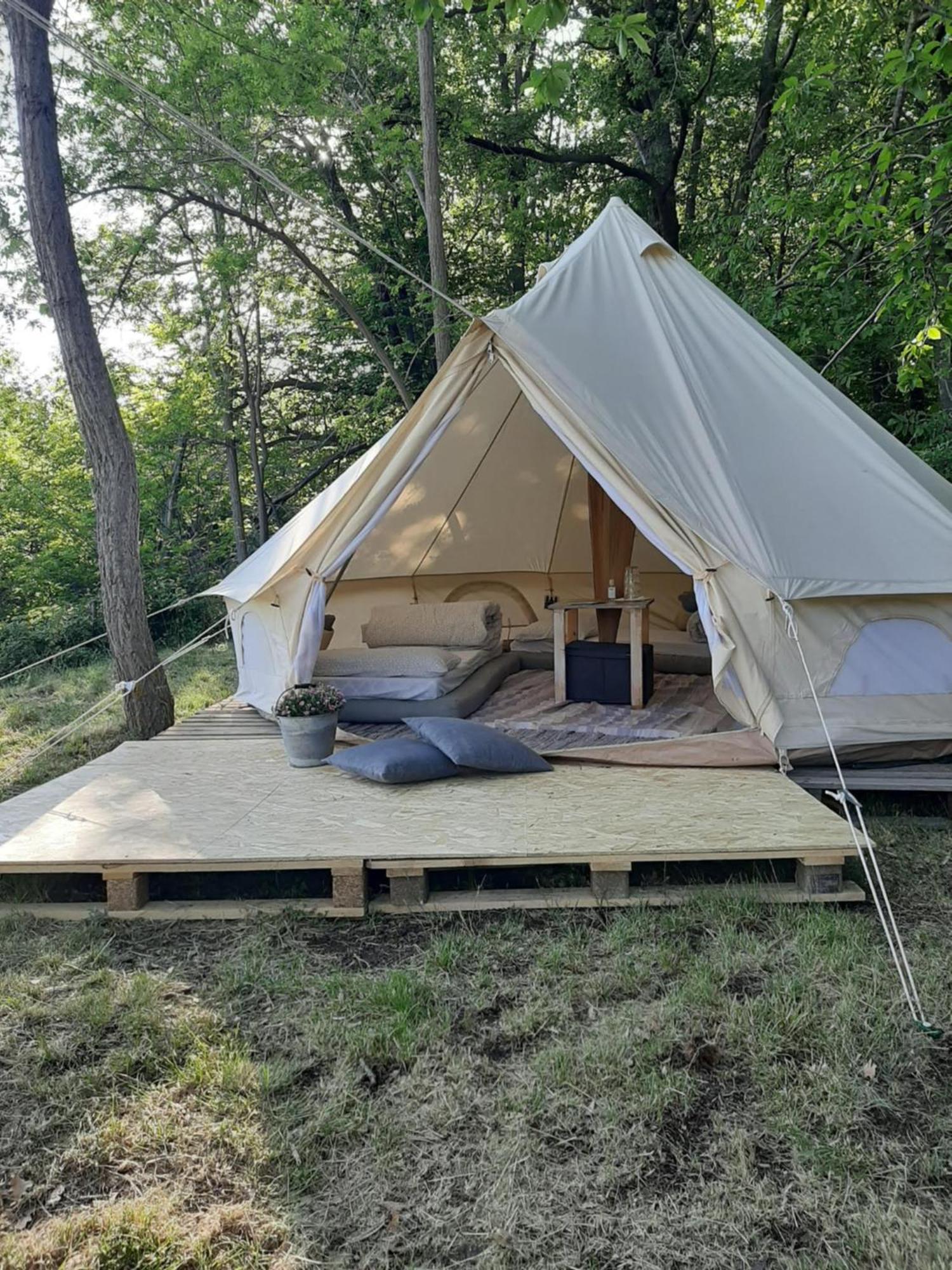 Rifugio Manfre Bivouac Tent Belpasso Exterior foto